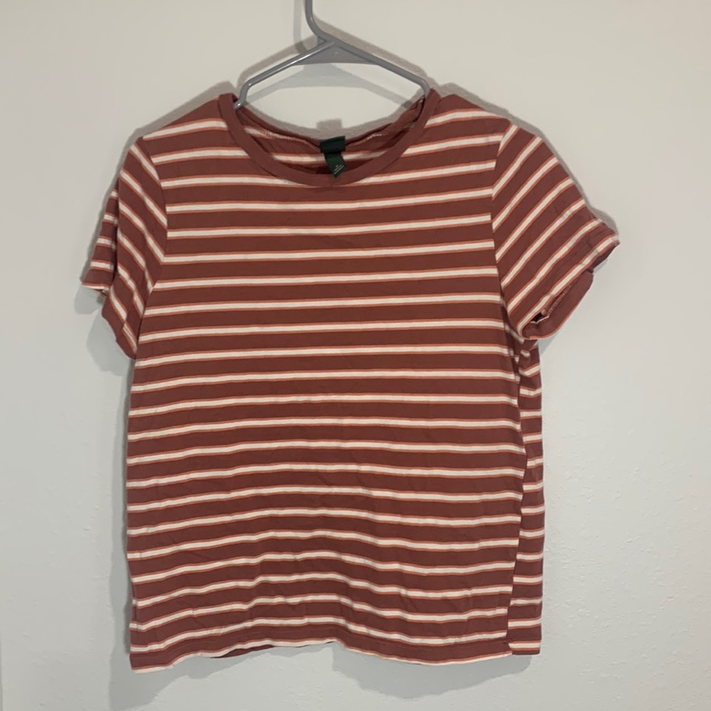 striped shirt